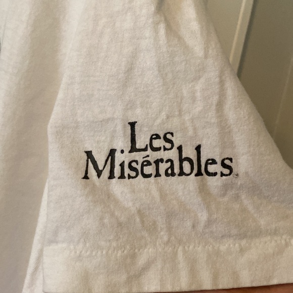 La Misérables shirt - Picture 2 of 2
